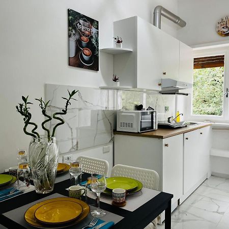 A&J San Pietro Suite Рим Екстериор снимка