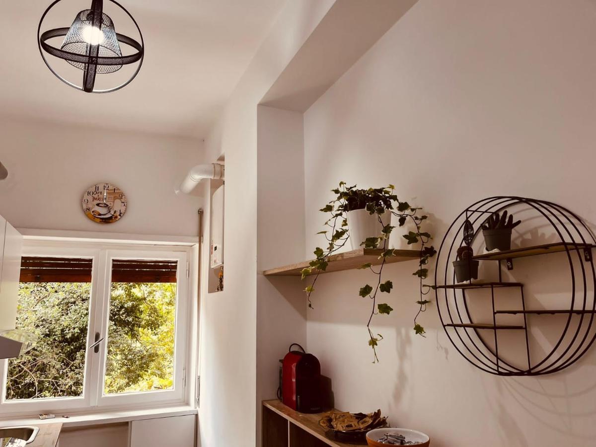 A&J San Pietro Suite Рим Екстериор снимка