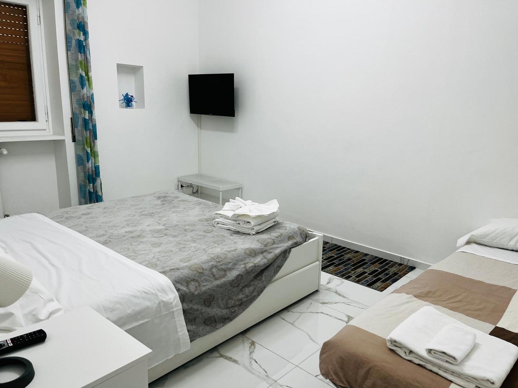 A&J San Pietro Suite Рим Екстериор снимка